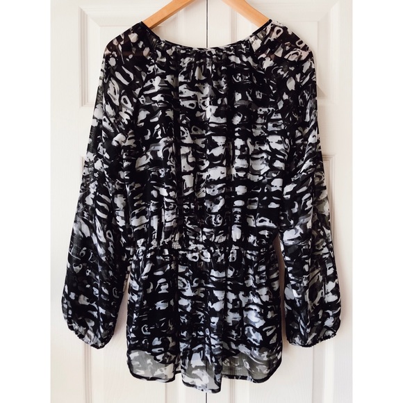 Calvin Klein black white pattern print top - Picture 2 of 5